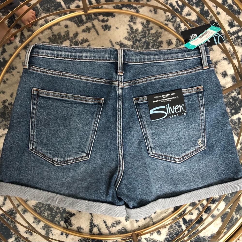 Silver Jeans Co. “Relaxed Boyfriend” shorts - Picture 3 of 3